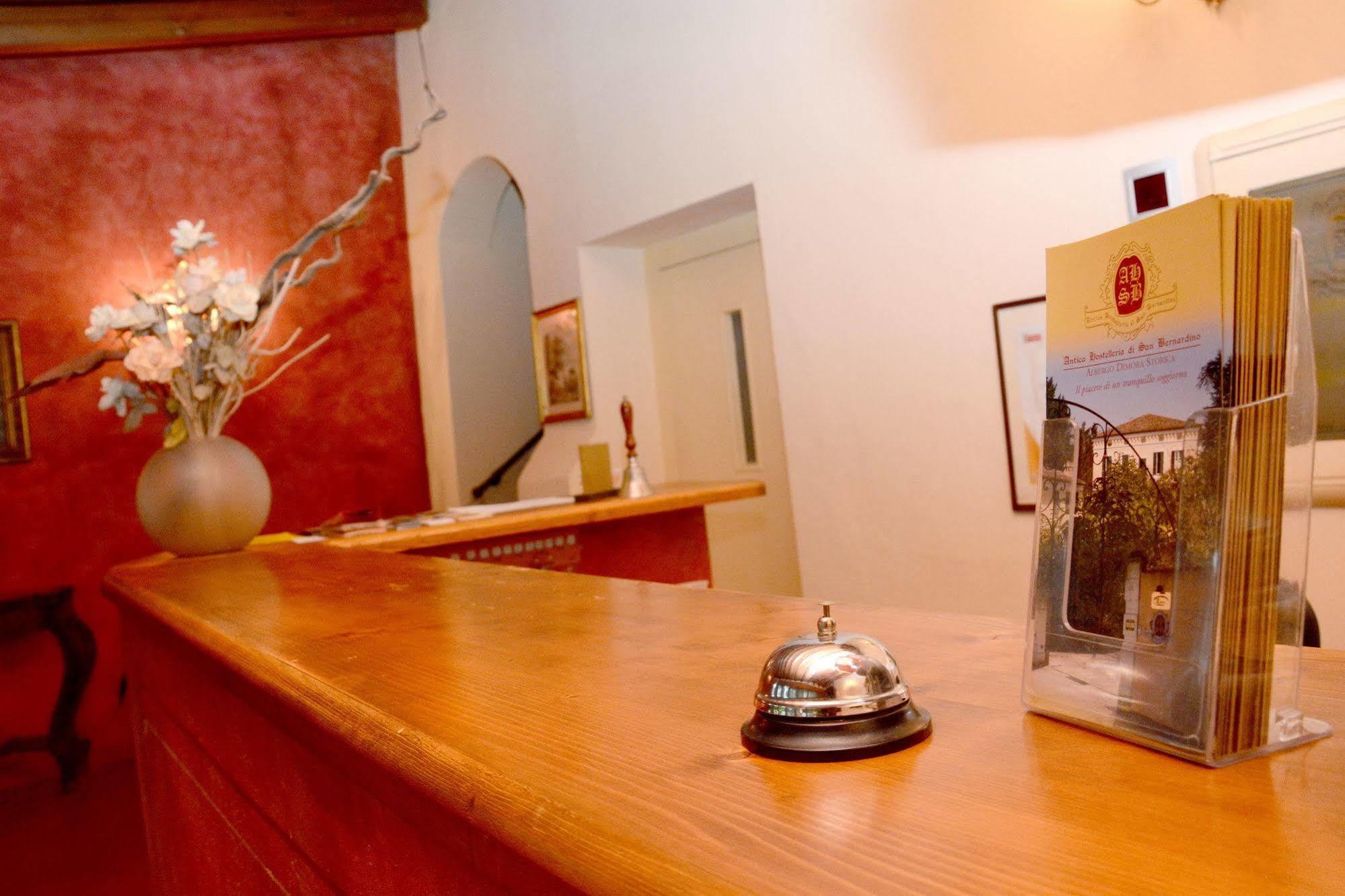 Albergo Dimora Storica Antica Hostelleria Crema Exterior foto